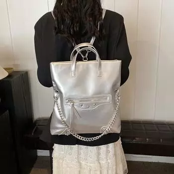 Женская мотоциклетная сумка с перекрестной цепочкой, лето 2024, новый простой и вместительный рюкзак, маленькая женская сумка-тоут