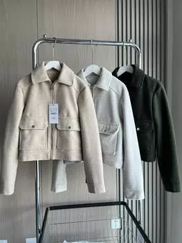 Женская мягкая куртка на молнии из коллекции осень/зима, однотонная отделка карманов отворотами и длинным рукавом, короткая куртка XS зелёный