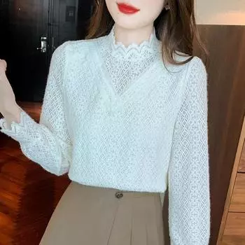 Женская новая модель рубашки с полуводолазкой на кружевной основе с бархатным внутренним воротником и облегающим корпусом S