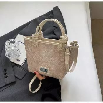 Женская новая популярная универсальная ручная сумка-ведро, модная сумка через плечо для поездок на работу, персонализированная цветная сумка на одно плечо (20cm<Max Length<30cm)