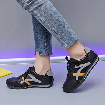 Женская новая спортивная обувь, женская маленькая белая корейская версия универсальных легких повседневных кроссовок для бега 35 чёрный