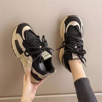 Женская обувь 2024 года, новая весенне-осенняя спортивная обувь на платформе с мягкой подошвой, в стиле ретро, увеличивающая рост, повседневная универсальная обувь для студентов и пап, модная обувь 35 чёрный