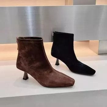Женская обувь 2024 года, осень и зима, новые матовые короткие туфли-трубы с застежкой-молнией сзади, квадратный каблук и босоножки, модные короткие сапоги на высоком каблуке, бархат 35