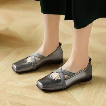 Женская обувь 2024 года с плоским круглым носком, элегантная однотонная универсальная повседневная спортивная обувь, новые летние туфли в стиле ретро Мэри Джейн 35 серебро белый