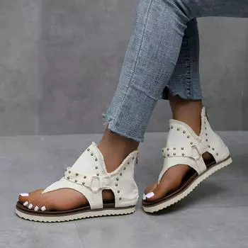 Женская обувь 2024 года, высококачественные женские сандалии без застежек, модные пляжные сандалии с заклепками, женские летние сандалии на плоской подошве больших размеров 35 бежевый