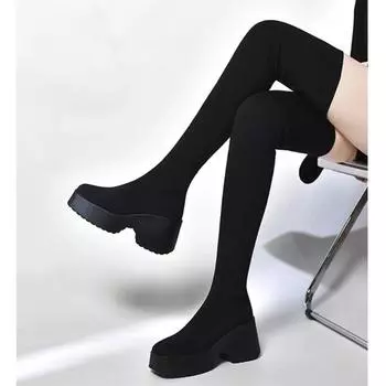 Женская обувь 2024 года, высококачественные женские сапоги без застежек, зимние сапоги с квадратным носком из цельного флика, водонепроницаемые сапоги выше колена на платформе 35 чёрный