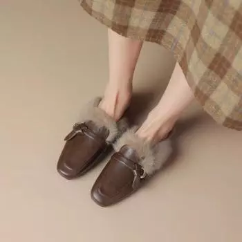 Женская обувь 2024 года, высококачественные женские тапочки с закрытым носком, повседневные тапочки в римском стиле, женские теплые туфли с квадратным носком и низким каблуком 35 чёрный