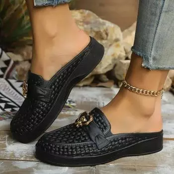 Женская обувь 2025 Высококачественные женские тапочки Baotou Модные повседневные тапочки с металлическим украшением Новые нескользящие плоские тапочки для женщин 36 чёрный