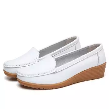 Женская обувь большого размера, кожаные повседневные туфли на маленькой танкетке белого цвета, размеры 35–41 35 розовый