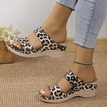 Женская обувь большого размера, ретро-пляжные босоножки на танкетке, летние босоножки, леопардовый принт, тапочки с рыбьим ртом на платформе 35 цветной печати леопарда