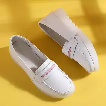 Женские туфли для медсестер Мокасины Лоферы Кожаные балетки Повседневные туфли без застежек Белые мягкие туфли для мам EU:35 белый