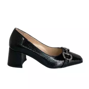 Женская обувь из натуральной кожи на высоком каблуке особого дизайна