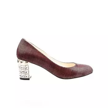 Женская обувь из натуральной кожи на высоком каблуке особого дизайна