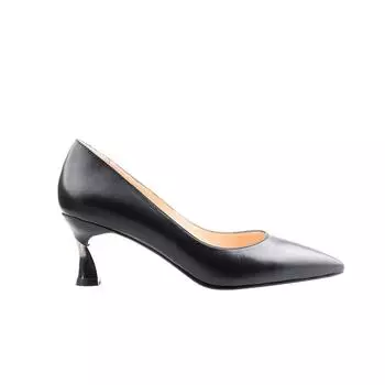 Женская обувь из натуральной кожи на низком каблуке особого дизайна