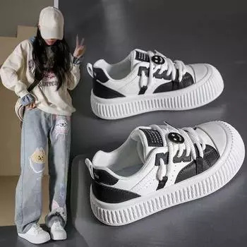 Женская обувь Кроссовки Весна Новые плоские нескользящие кроссовки на платформе для учеников средней школы Повседневная обувь для женщин 35