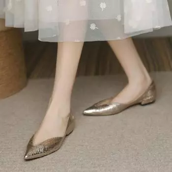 Женская обувь, летняя французская кожаная обувь с острым носком, роскошная темпераментная обувь, простая удобная одиночная обувь, элегантные туфли на низком каблуке 34 розовый