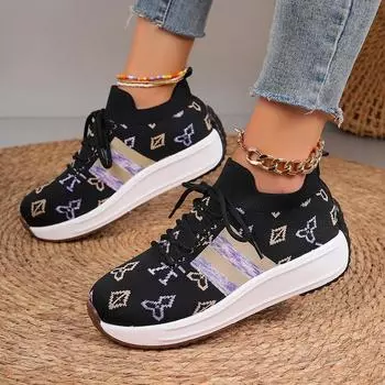 Женская обувь Лето 2024 Новые модные дышащие сетчатые кроссовки на платформе Женские удобные туфли больших размеров на шнуровке на танкетке Спортивная повседневная обувь 36 бежевый