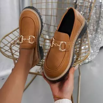 Женская обувь Лоферы Женские туфли на высоком каблуке Большие размеры Повседневные туфли-лодочки Женские туфли с круглым носком и средним каблуком с металлическими украшениями Туфли без застежек Женские 36 светло-коричневого
