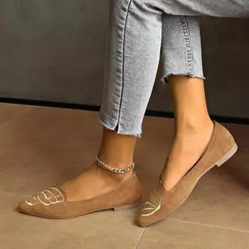 Женская обувь мелкая женские балетки модная вышивка повседневные балетки женские сексуальные с острым носком плоские низкий каблук zapatos 35