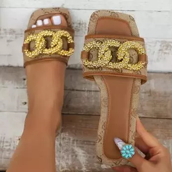 Женская обувь Модные высококачественные женские тапочки Сочетание цветов Металлическая отделка Женская обувь на плоской подошве 37