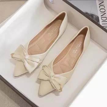 Женская обувь на плоской подошве. Удобные туфли на плоской подошве из искусственной кожи. Туфли с острым носком и бантом для женщин. 34 чёрный