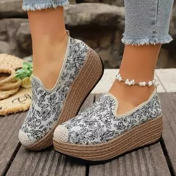 Женская обувь на шнуровке, женская вулканизированная обувь с модным принтом, горячая распродажа, повседневная обувь с круглым носком и толстой подошвой 36