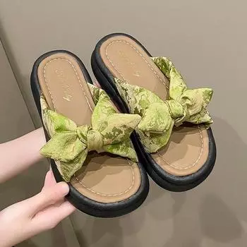 Женская обувь, новинка 2024 года, летние модные сандалии на плоской подошве с круглым носком и бисером, женские уличные удобные пляжные тапочки Mujer 35 зелёный