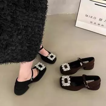 Женская обувь осенние повседневные женские кроссовки с коротким носком Modis Square Toe Crystal Fall Comfortable Rhinestone New Summer On 35