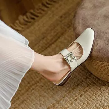 Женская обувь, повседневные модные женские тапочки на открытом воздухе, летние кожаные нескользящие универсальные сандалии на плоской подошве для банкетов 34 белый