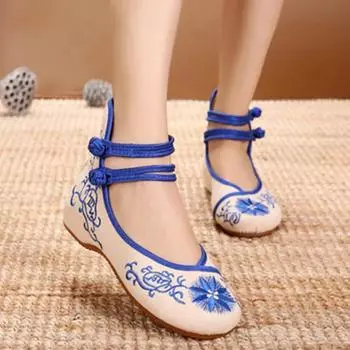 Женская обувь с вышивкой, весенняя женская повседневная обувь на низкой танкетке для выпускного вечера, туфли в национальном стиле Мэри Джейн 36 чёрный