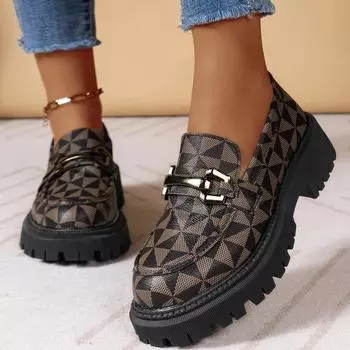 Женская обувь. Шикарная и элегантная женская летняя обувь из обычной кожи. Повседневная прозрачная прозрачная обувь с круглым носком. 35