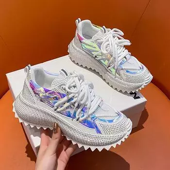 Женская обувь со стразами, женские кроссовки со стразами, дышащие, роскошные, дизайнерские, повседневные, с толстой подошвой, для папы, обувь Zapatos Mujer 2024 35 белый