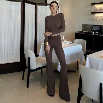 Женская одежда 2025 осень новая мода и тонкий топ с длинными рукавами облегающие брюки со складками комплект S темно-коричневого