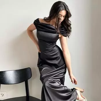 Женская одежда 2025 весна и лето новое сексуальное платье со шнуровкой сзади и застежкой-молнией сбоку с одним словом на плече S чёрный