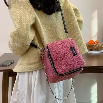 Женская осенне-зимняя новая модная сумка через плечо, модная маленькая квадратная сумка на запястье, высококачественная сумка на одно плечо в западном стиле с цепочкой