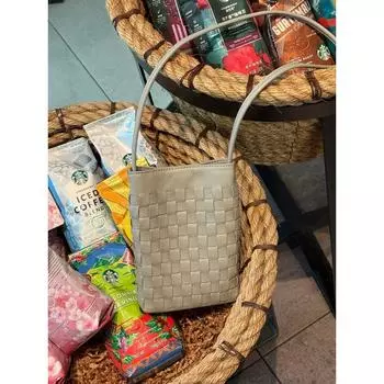 Женская плетеная сумка из натуральной кожи 2025 Новая сумка из овчины для мобильного телефона Сумка через плечо Мессенджер Белая для мобильного телефона Мини маленькая сумка Agate Gray