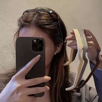 Женская повязка на голову с квадратными очками, новинка 2023 года, универсальная повязка на голову с прижимающимися волосами, невидимая повязка на голову с вьющимися волосами, фиксированная повязка на голову с артефактом 1PC коричневый