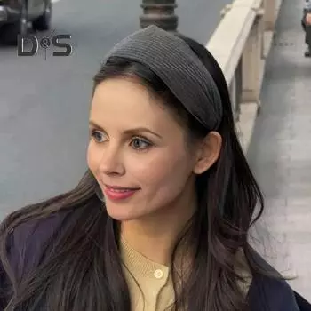 Женская повязка на голову в стиле ретро, эластичный дизайн, широкий обруч для волос, регулируемая посадка, легкий и удобный аксессуар для волос