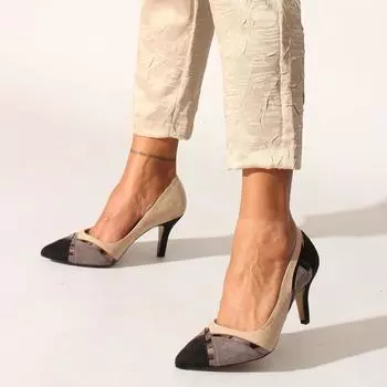 Женская повседневная обувь Beige Suet Классическая обувь