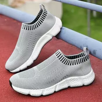 Женская повседневная обувь, модная и дышащая сетчатая спортивная обувь на плоской подошве, белые носки, теннисная женская обувь, новый тренд 36 чёрный