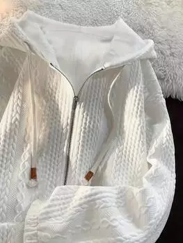 Женская повседневная толстовка с капюшоном - Белый текстурированный пуловер с регулируемым капюшоном на шнурке, передней молнией и нашивками в стиле -, свитер-худи M