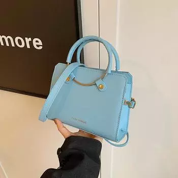 Женская ретро маленькая квадратная сумка модная женская сумка 2024 лето новая простая повседневная сумка одно плечо сумка-мессенджер прилив чёрный