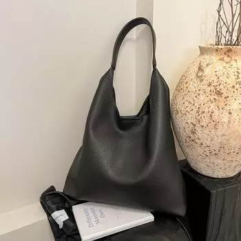 Женская ретро-сумка-тоут: Сумка через плечо большого объема осень/зима 2024 года, простой повседневный дизайн 34*13*30 чёрный