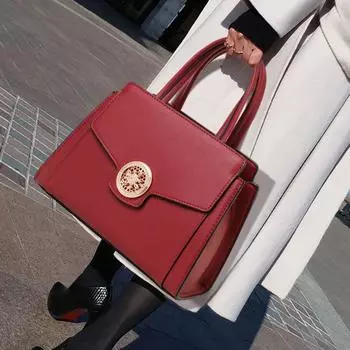 Женская роскошная сумка 2024 года, новая легкая красная свадебная сумка, большая вместимость, через плечо, из натуральной кожи, сумка для мам среднего возраста