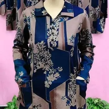 Женская рубашка, пуговицы с лацканами, половина планки, топы с длинными рукавами и карманами, свободный крой с геометрическим принтом M синий
