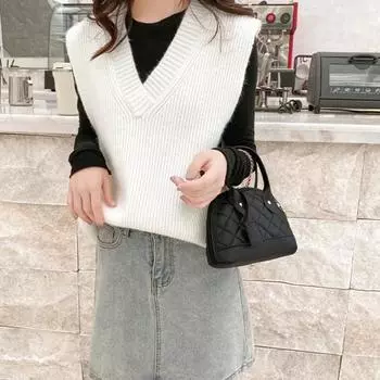 Женская стеганая сумка с золотой цепочкой и ручкой из искусственной кожи контрастного цвета белый