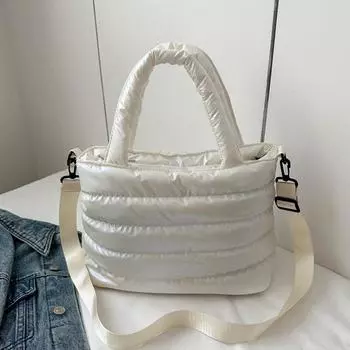 Женская стеганая сумка-тоут, универсальная сумка на плечо с мягкой подкладкой, легкая мягкая сумка-саквояж большой вместимости, повседневная зимняя дорожная сумка 34x17x23cm чёрный