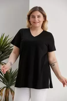 Женская стильная футболка большого размера Черная футболка с разрезом большого размера и v-образным вырезом
