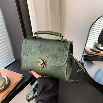 Женская сумка 2024 года, зимняя новая модная ретро-сумка, трендовая повседневная сумка через плечо, простая повседневная женская сумка-мессенджер чёрный