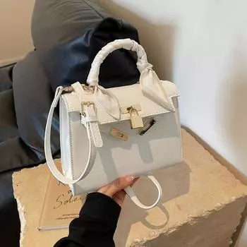 Женская сумка 2024 Новая модная сумка через плечо Сумка через плечо с узором ладони With pendant(Random)